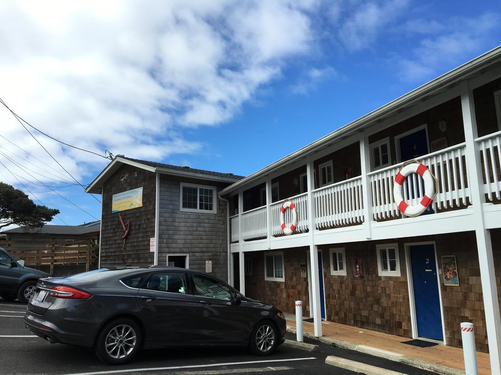 A Vista D'Mar Motel Lincoln City Exterior photo